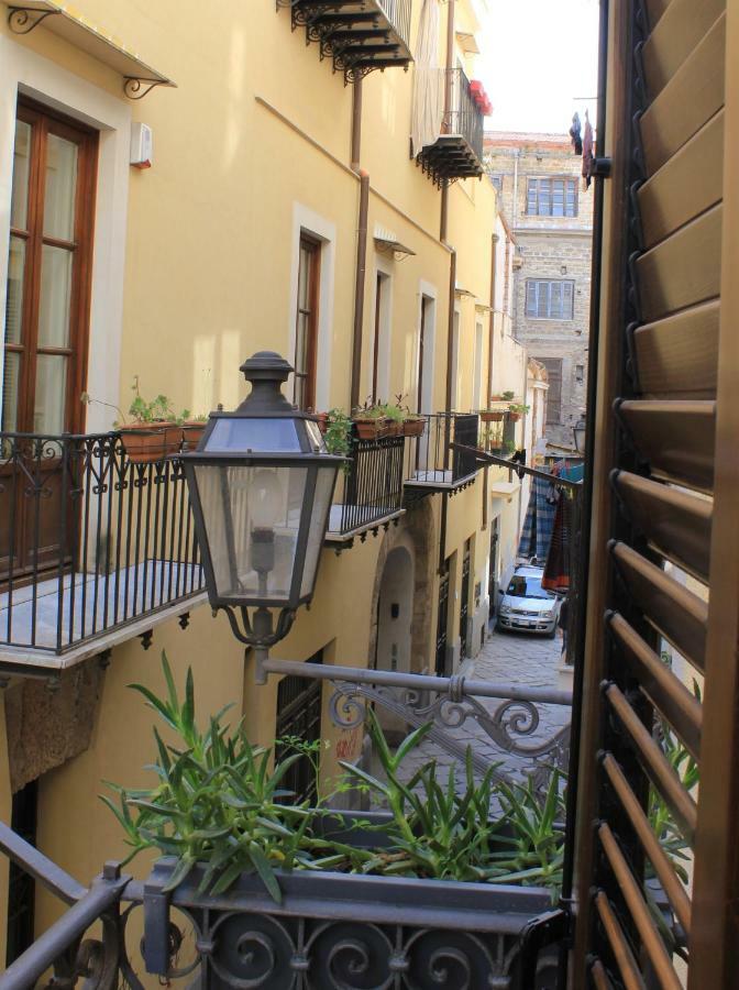Casetta Nostra Palermo Bagian luar foto